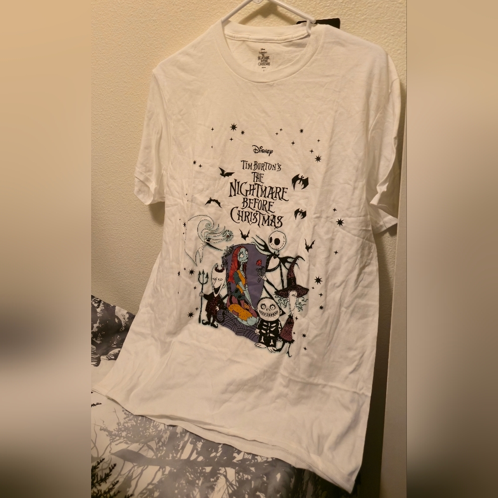 NWT 100% Cotton Disney L The Nightmare Before Christmas 30th Issac Morris Shirt